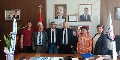Trkiye Emekliler Partisi zkan Yal?m'a hay?rl? olsun ziyareti yapt?